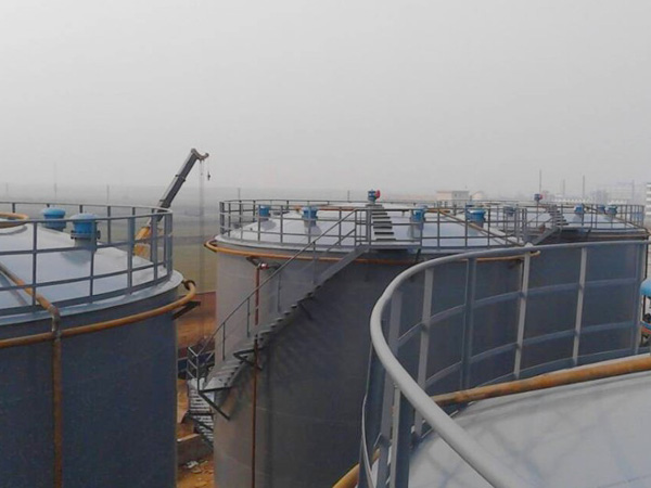 罐壁人孔的作用及相關（guān）連接尺寸